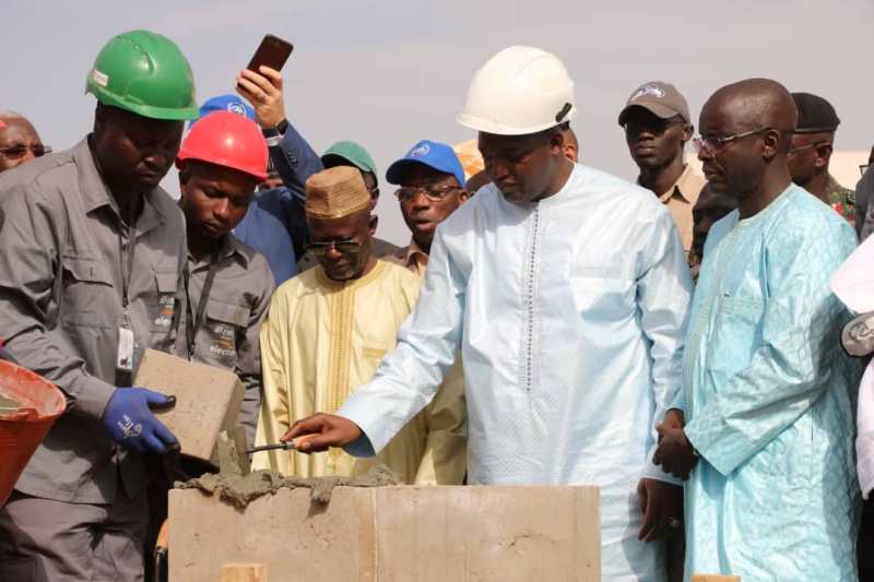President Barrow Saturday laid the Foundation Stone for a $700 Million OMVG Hydro-power Plant in Soma, LRR