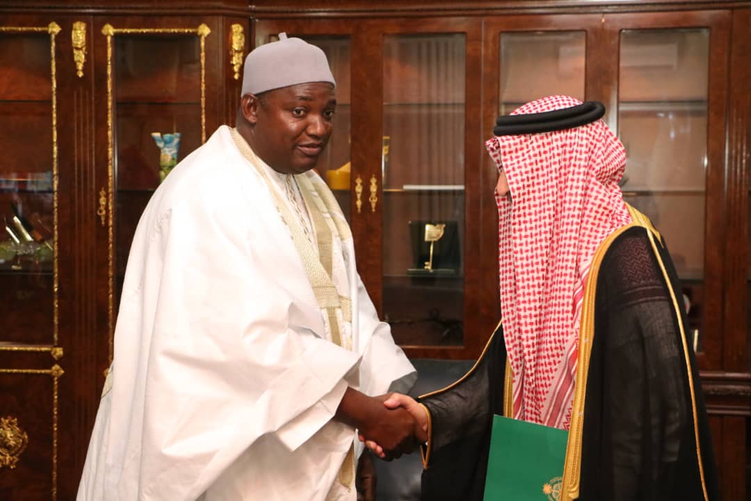President Adama Barrow Friday afternoon met with the Saudi Minister of State for African Affairs, Ahmed Al Qattan during a high-level Saudi-Gambia government meeting to discuss the state of preparedness on the upcoming OIC Summit to be held in Banjul.