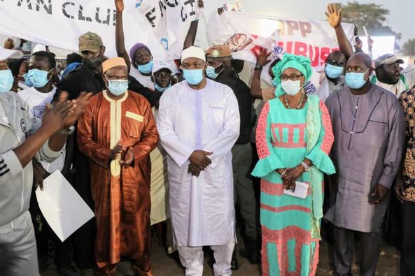 President Barrow holds meeting in Busumbala Constituency